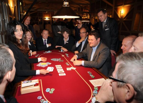 Poker-Tisch mieten
